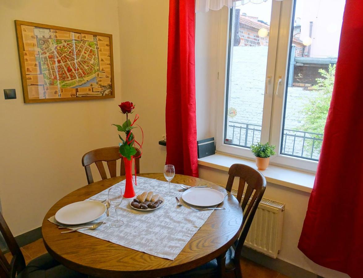 Mur 4 - Apartament z ogródkiem. Stary Toruń Exterior foto